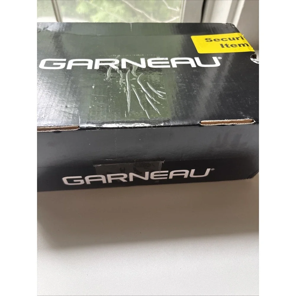 NEW Louis Garneau Men's Deville Walking + Cycling Shoes US size 9.5 EU 43